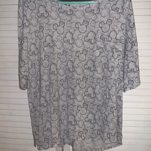 Disney Tops - Disney vintage unisex rare shirt with pocket large